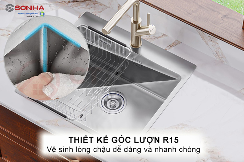 Góc lượn R15 tinh tế giúp vệ sinh lòng chậu dễ dàng