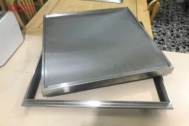 Lắp đặt nắp bể ngầm inox tại các công trình