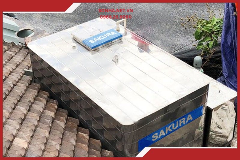 Bể nước vu&ocirc;ng inox Sakura c&oacute; thiết kế linh hoạt, dễ d&agrave;ng thi c&ocirc;ng v&agrave; lắp đặt