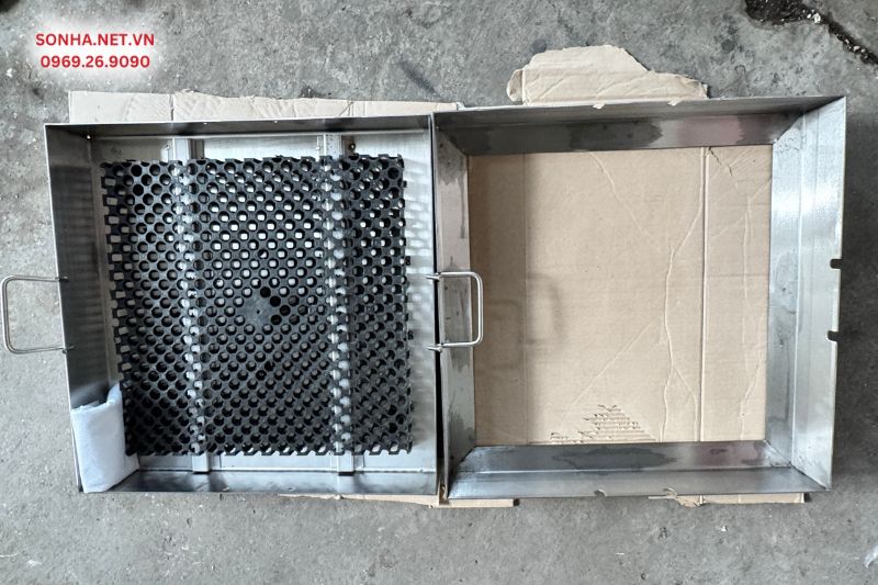 Hình ảnh thực tế nắp hố ga trồng cỏ