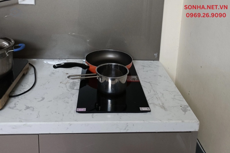 Hình ảnh thực tế của bếp từ 2 vùng nấu Bauer BE 32DI
