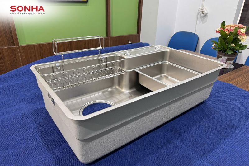 Ảnh thực tế bồn rửa ch&eacute;n 1 hộc Moomton M8048