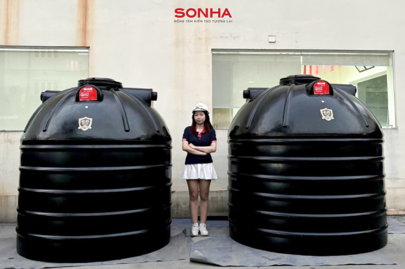 H&igrave;nh ảnh thực tế bồn tự hoại septic đứng Sơn H&agrave; Xanh dung t&iacute;ch lớn