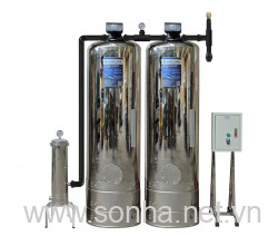  Máy lọc nước tổng đầu nguồn công xuất 5m3/h 2 cột áp lực tự động sục rửa Sakura SKT205I