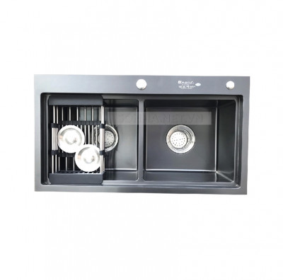 Chậu rửa bát KAGOL KND8245BT-Cân/Lệch hai hố cân Nano đen bậc thang (820x450x240 mm)